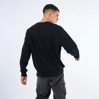 DAVIE JONES [BE FEARLESS] เสื้อสเวตเตอร์ผู้ชาย Logo Regular Fit Sweater สีดำ SW0087