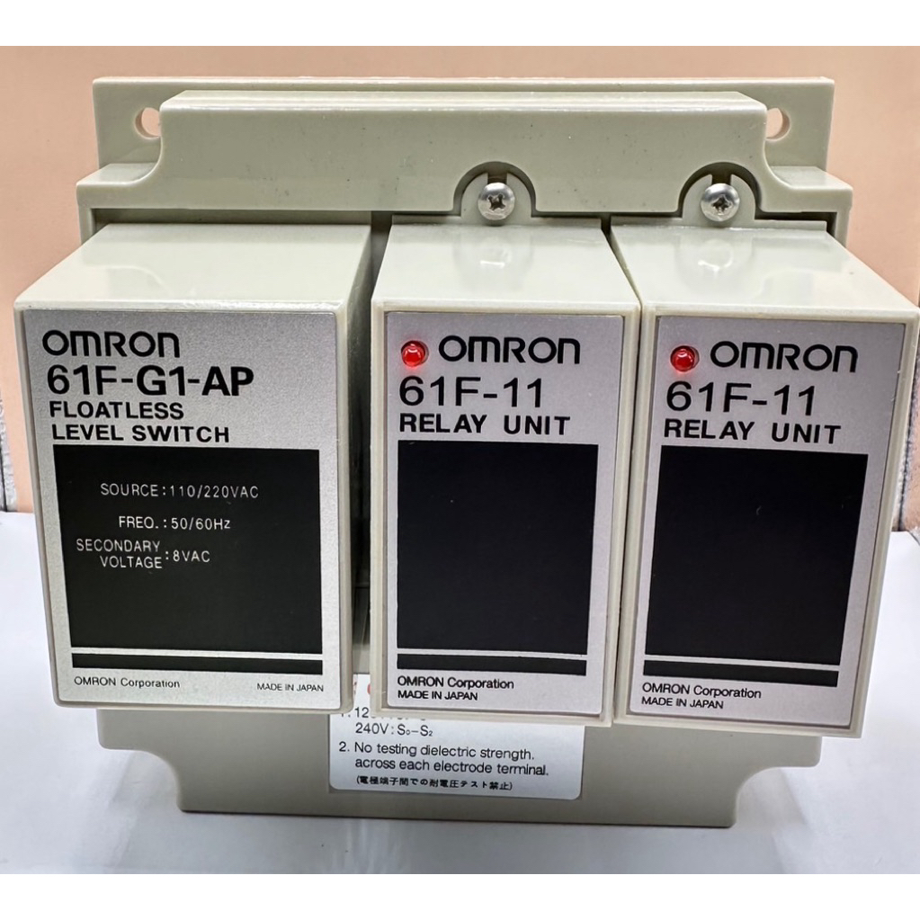 คอนโทรลปั๊ม 61F-G1-AP  61F-G1-AP FLOATLESS LEVEL SWITCH SOURCE :110/220VAC ขนาดแหล่งจ่ายไฟ110/220VAC