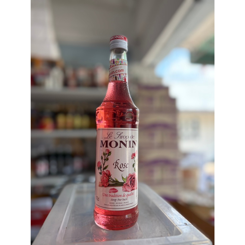 Monin Rose Syrup 700 ml (ไซรัปกลิ่นกุหลาบ โมแนน ขนาด 700 มล.)