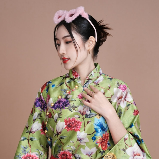 (JUN) Qipao Shirt เสื้อกี่เพ้าคอจีน ตรุษจีนผู้หญิง สีเขียวอ่อน