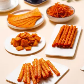 ล่าเถียว Royalgharry 10 ห่อ ขนมทานเล่นจีน อร่อยหอมกลิ่นเครื่องเทศจีน ขนาด 55 กรัม