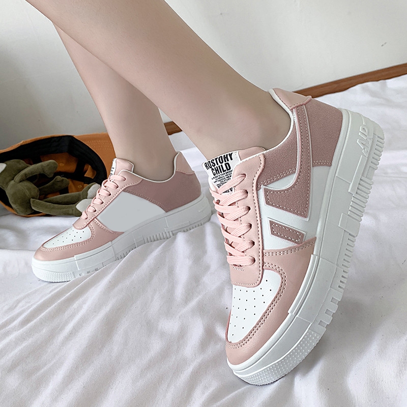 ส่งฟรี รองเท้าผ้าใบแฟชั่น พร้อมส่ง รองเท้าผ้าใบแนวสตรีท มินิมอล พื้นหนานุ่ม น้ำหนักเบา [LN1818] - รูปที่ 5