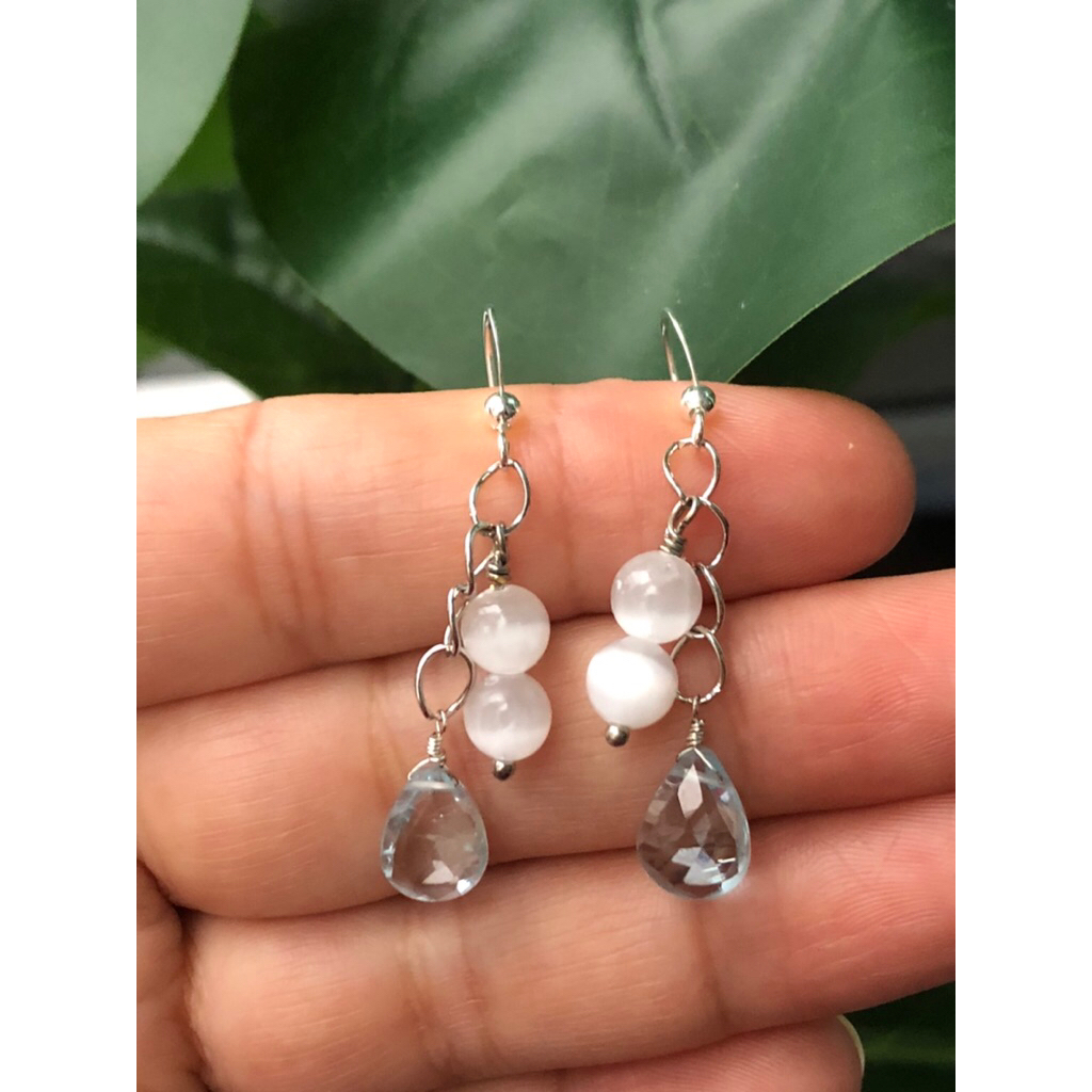 Beautiful Natural Top Quality 1 Pc Selenite Beads With aquamarine crystal pendant Earrings 💙🩵🤍