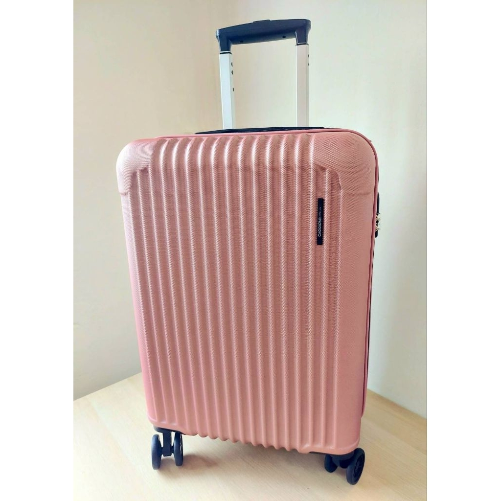 กระเป๋าเดินทาง Caggioni 20 นิ้ว (ใหม่)