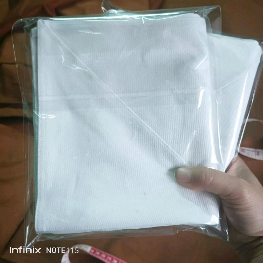 ผ้าปูนั่งแม่ชี,ผ้าปูนั่งปฏิบัติธรรม,ผ้าปูนั่งทพจากผ้าเวทปอย,ไม่หนามากขนาดพกพา,ผ้าปูนั่งผ้าตาขาว
