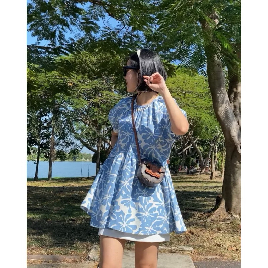 ส่งต่อ Used Hyde.apparels Dobby top สีฟ้า