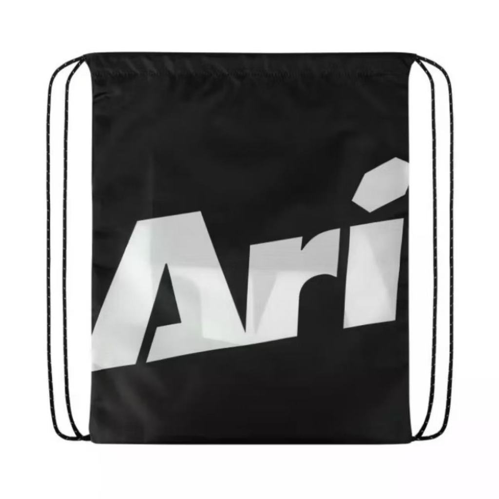 ARI ESSENTIAL URBAN TYPO GYMSACK กระเป๋าใส่รองเท้าเชือกรูด Ari house