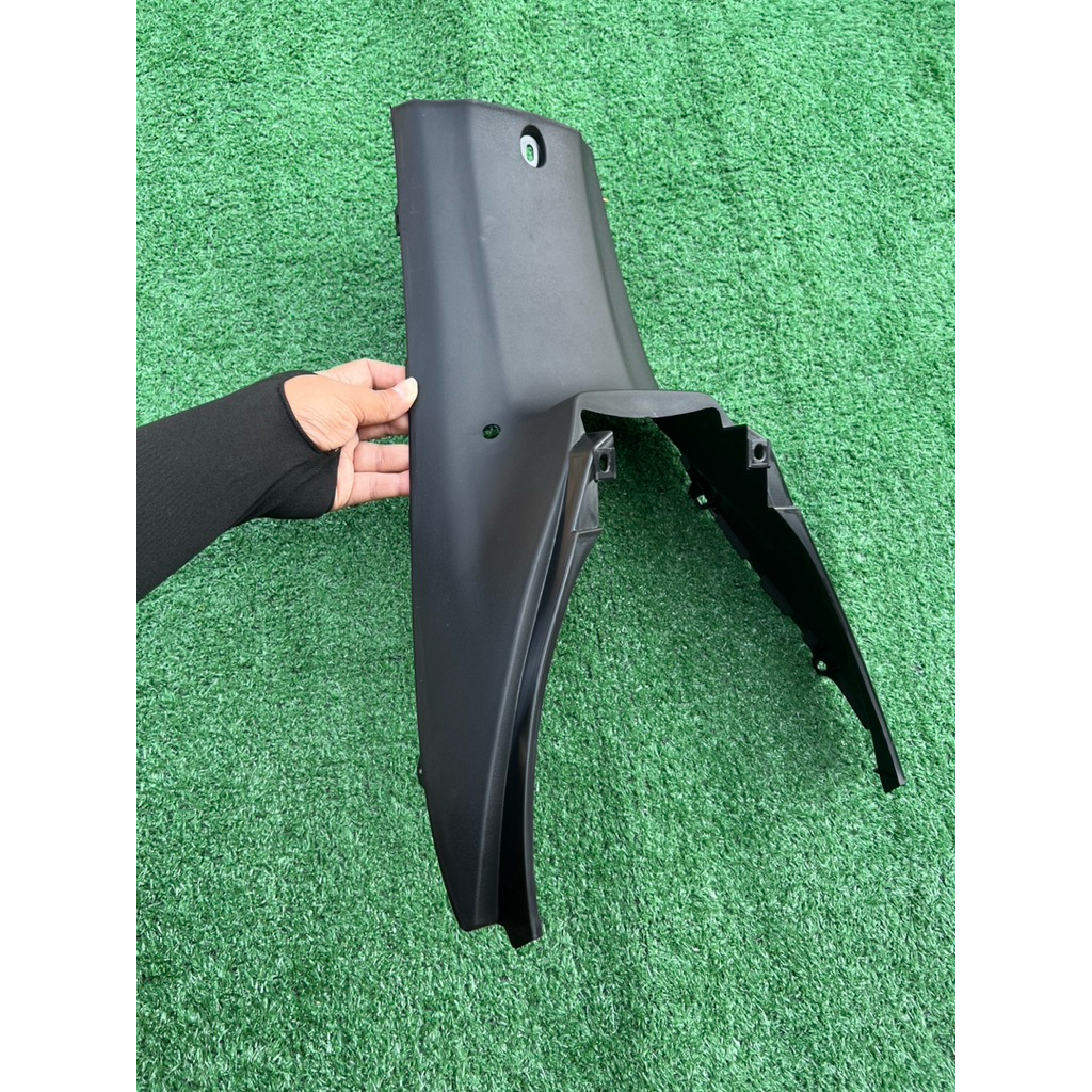 ใต้เบาะนูโวตัวเก่า ตัวแรก ดำด้าน เกรดA งานเทียบ my ชิ้นดำ ฝาครอบถังใต้เบาะNouvo - รูปที่ 2