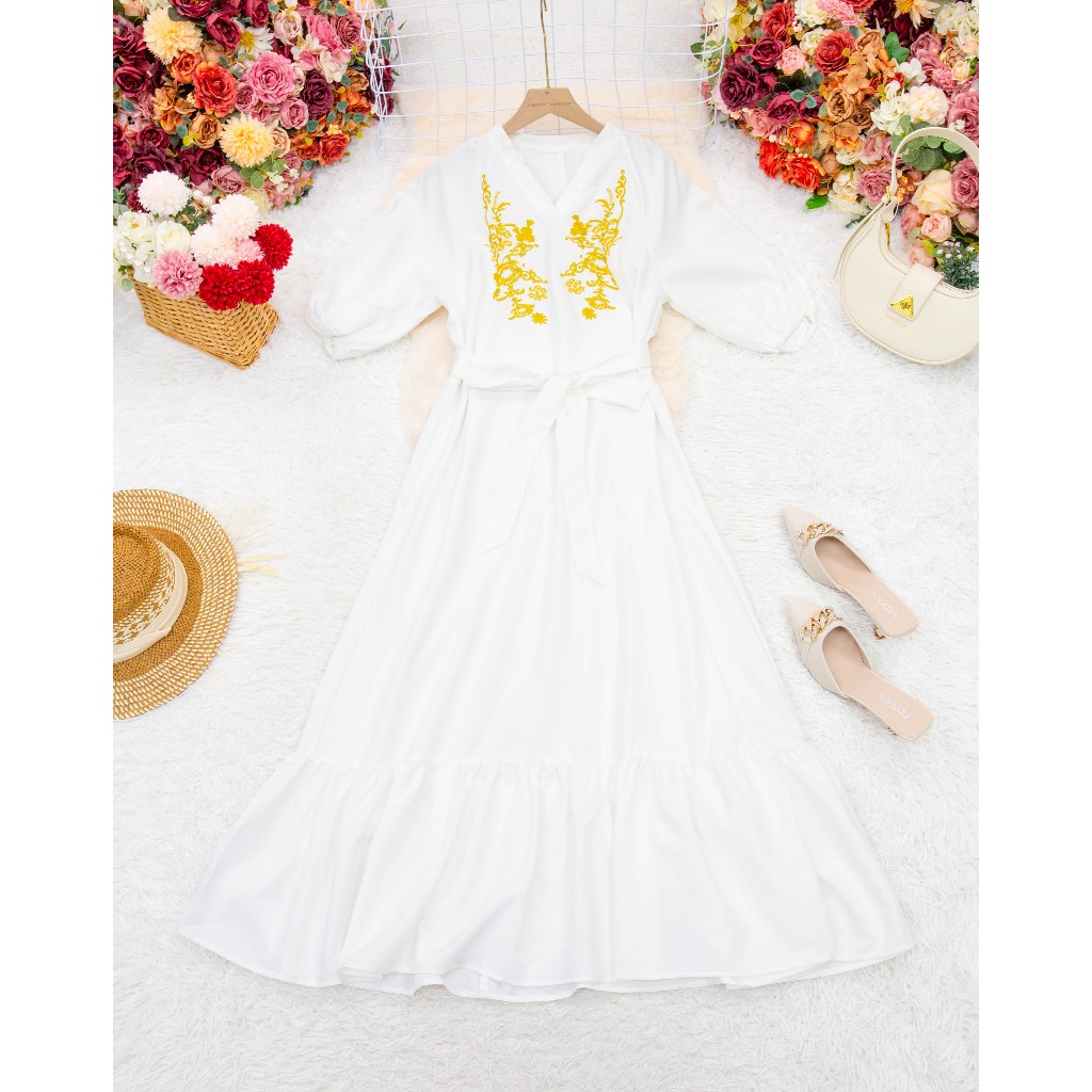 ชุดเดรส,ชุดเดรสสง่างาม สีขาว แขนสั้น คอวี ผ้าคอตตอน (Cotton) ความยาวชุด=52