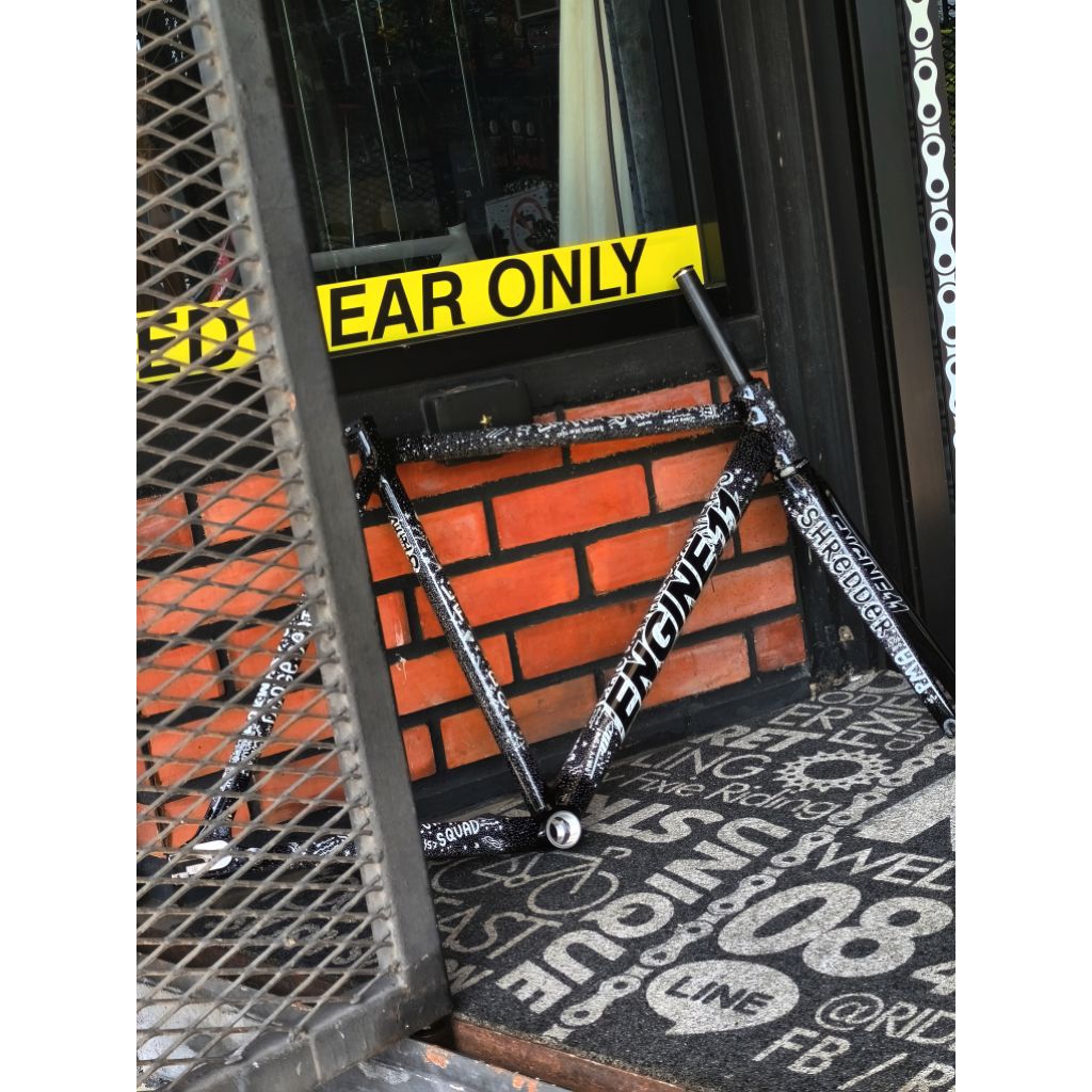 เฟรมจักรยาน ฟิกเกียร์ Engine11 รุ่น Engine11 x CHAS Crit-D Collab 2026