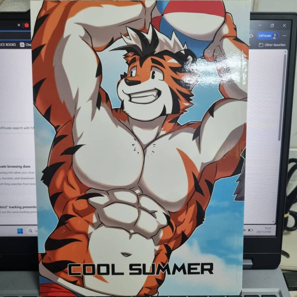 หนังสือ การ์ตูน มือสอง kemono furry kumak luwei COOL SUMMER