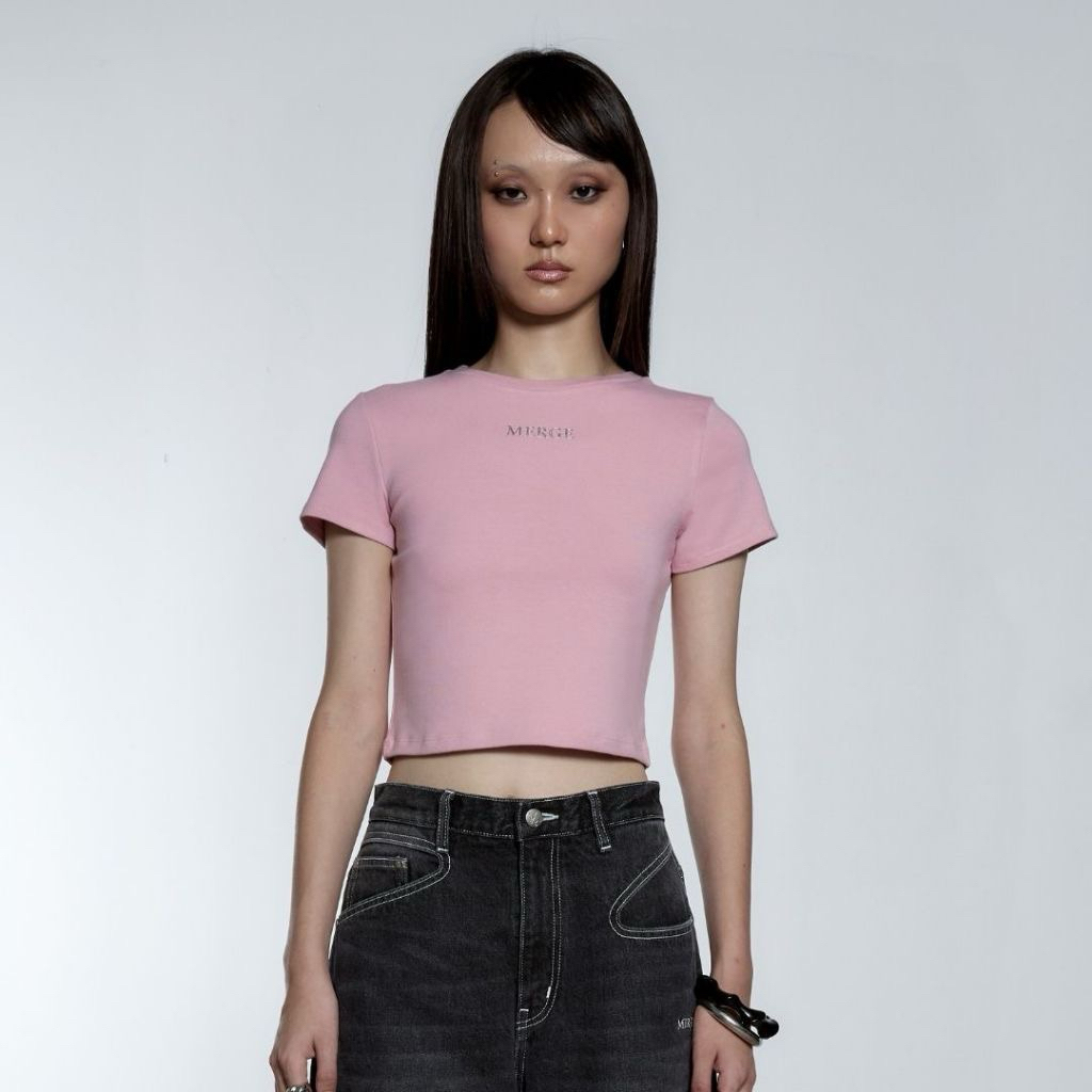 ส่งต่อ ✅ เสื้อ Merge Baby Tee มือ 1