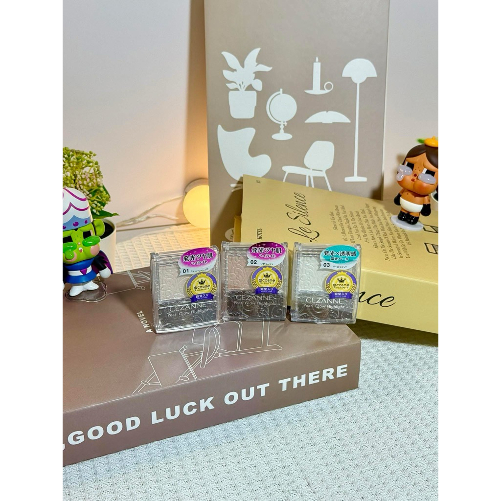 Pearl Glow Highlight แบรนด์ Canmake