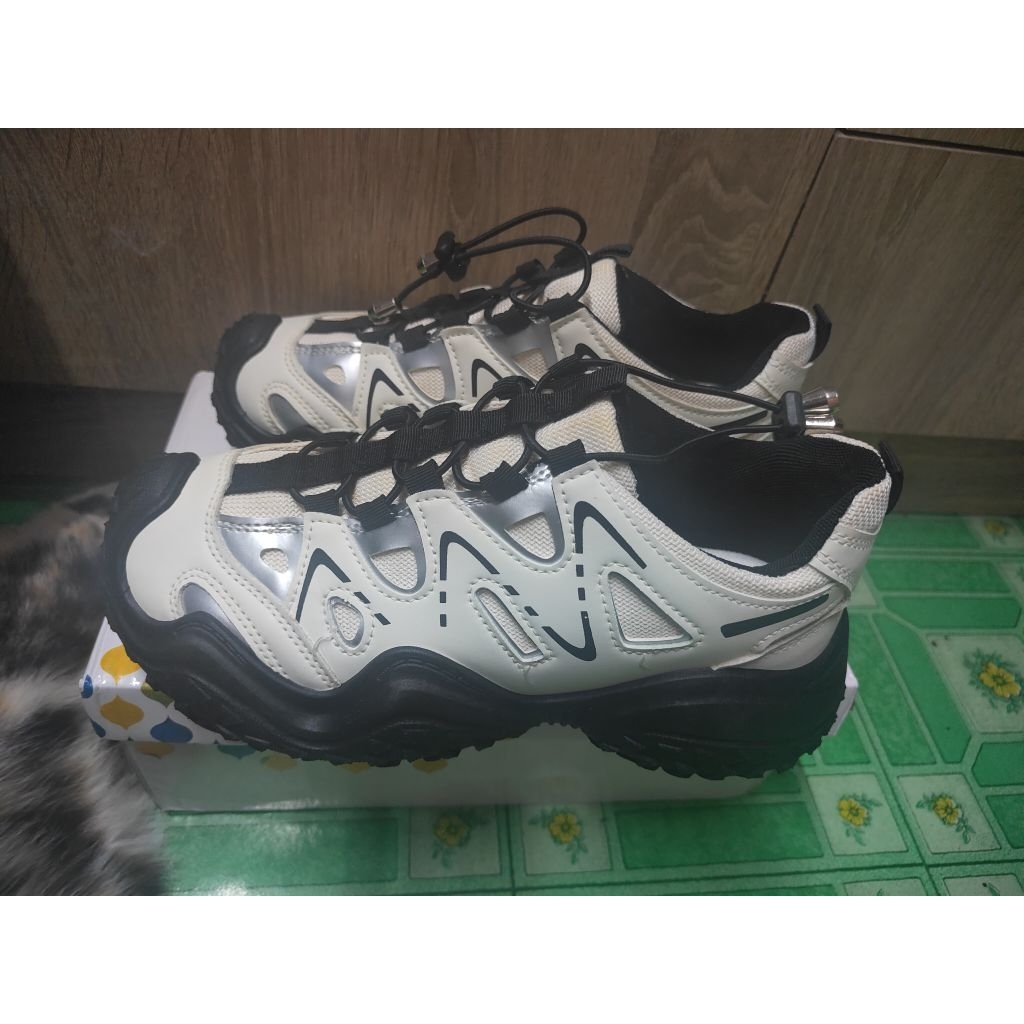 รองเท้าผ้าใบ เดินป่า JSNB เบอร์ 39 ยาว 24.5 cm.