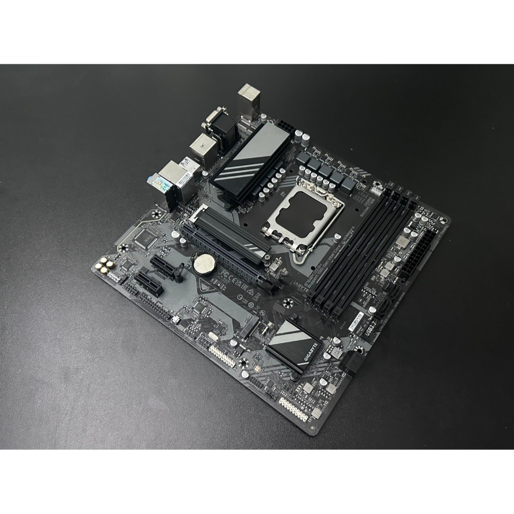 เมนบอร์ด(mainboard) GIGABYTE B760M-DS3H DDR5 (socket 1700)