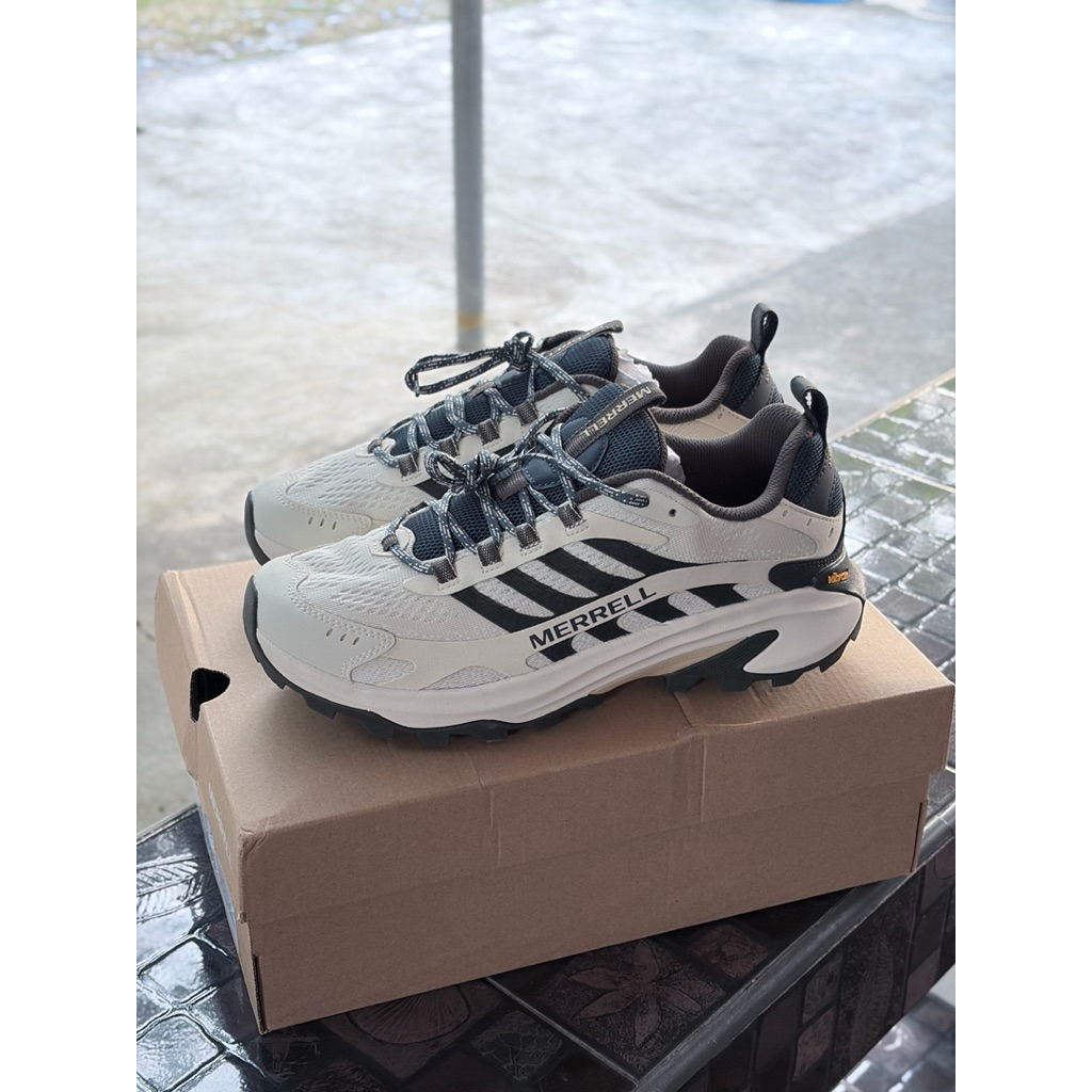 ส่งต่อ รองเท้าเดินป่า MERRELL Moab2