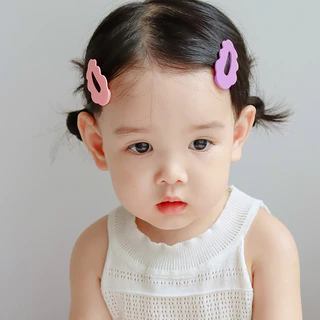 กิ๊บติดผมเด็กผู้หญิงรูปเมฆ กิ๊บติดผมสีลูกกวาด กิ๊บติดผมหน้าม้าหวานๆ หลากสีสัน เข้าได้กับทุกสไตล์ จัดส่งจากประเทศไทย