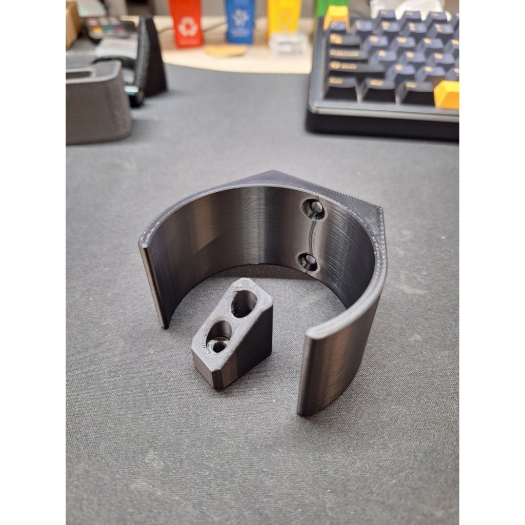 ที่แขวนสเปรย์กระป๋อง ขนาด66mm.