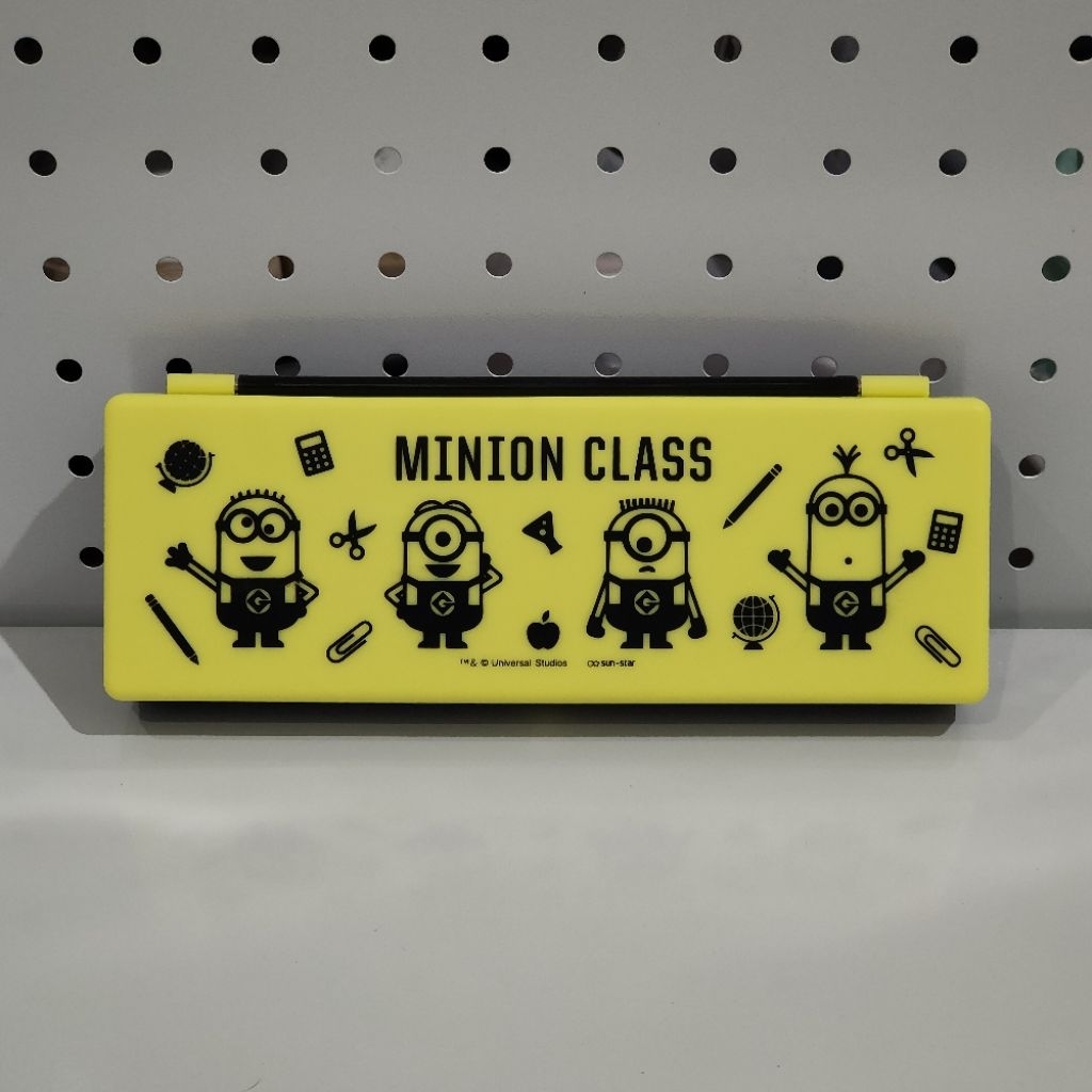 🔥กล่องดินสอ Minion Class Universal Studio sun star