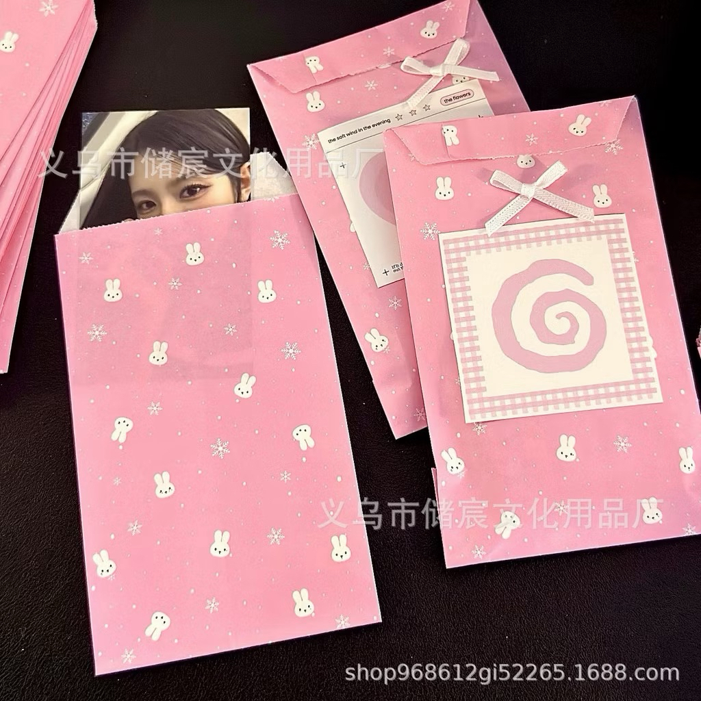 🎀🍥พร้อมส่งถุงกระดาษคราฟท์ ลายกระต่ายหิมะ แพค10ชิ้น สีชมพู ขนาด8*13cm - รูปที่ 2