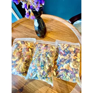 ถั่ว 9 เซียน ธัญพืชรวม อบกรุบกรอบ รสดั้งเดิม ออแกนิค ไม่น้ำมัน ไม่เนย VIP Mixed nuts
