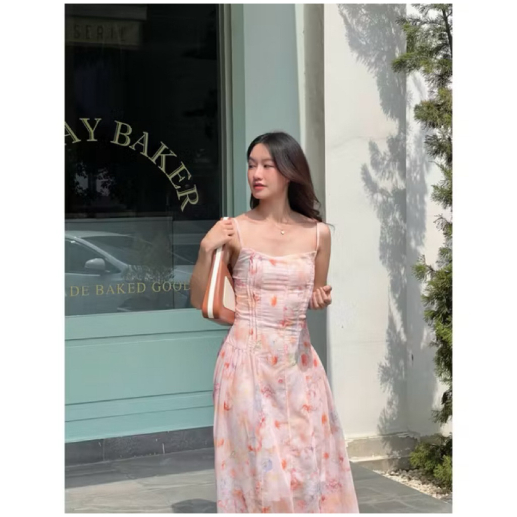 (ส่งต่อ)Dolly dress เดรสยาวลายดอกไม้-G2N.clothshop