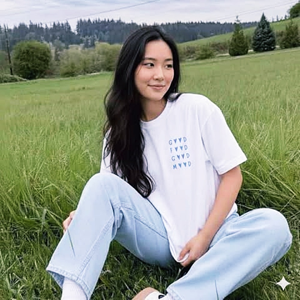 เสื้อยืดหัวใจสุดคิ้วท์! 💖 (GOOD FOOD GOOD MOOD)