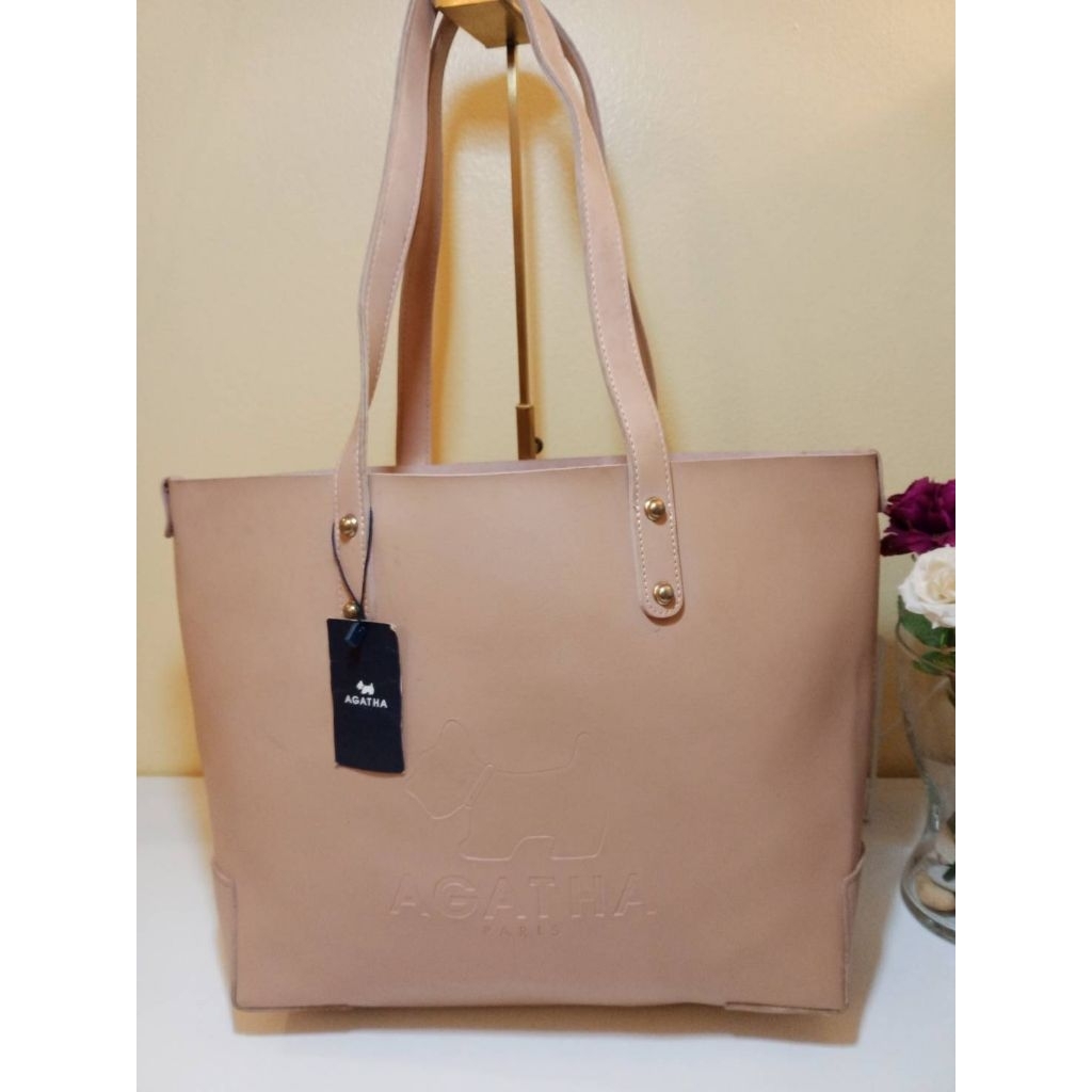 กระเป๋ามือสองแบรนด์ AGATHA