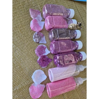 กากเพชร เฉดสีชมพู สุดหวาน สีมุก และ เฉดสีแดง  ใช้ตกแต่งงานศิลปะ ราคาต่อ 1 ขวด ดูน้ำหนักกากเพชรในรายละเอียด