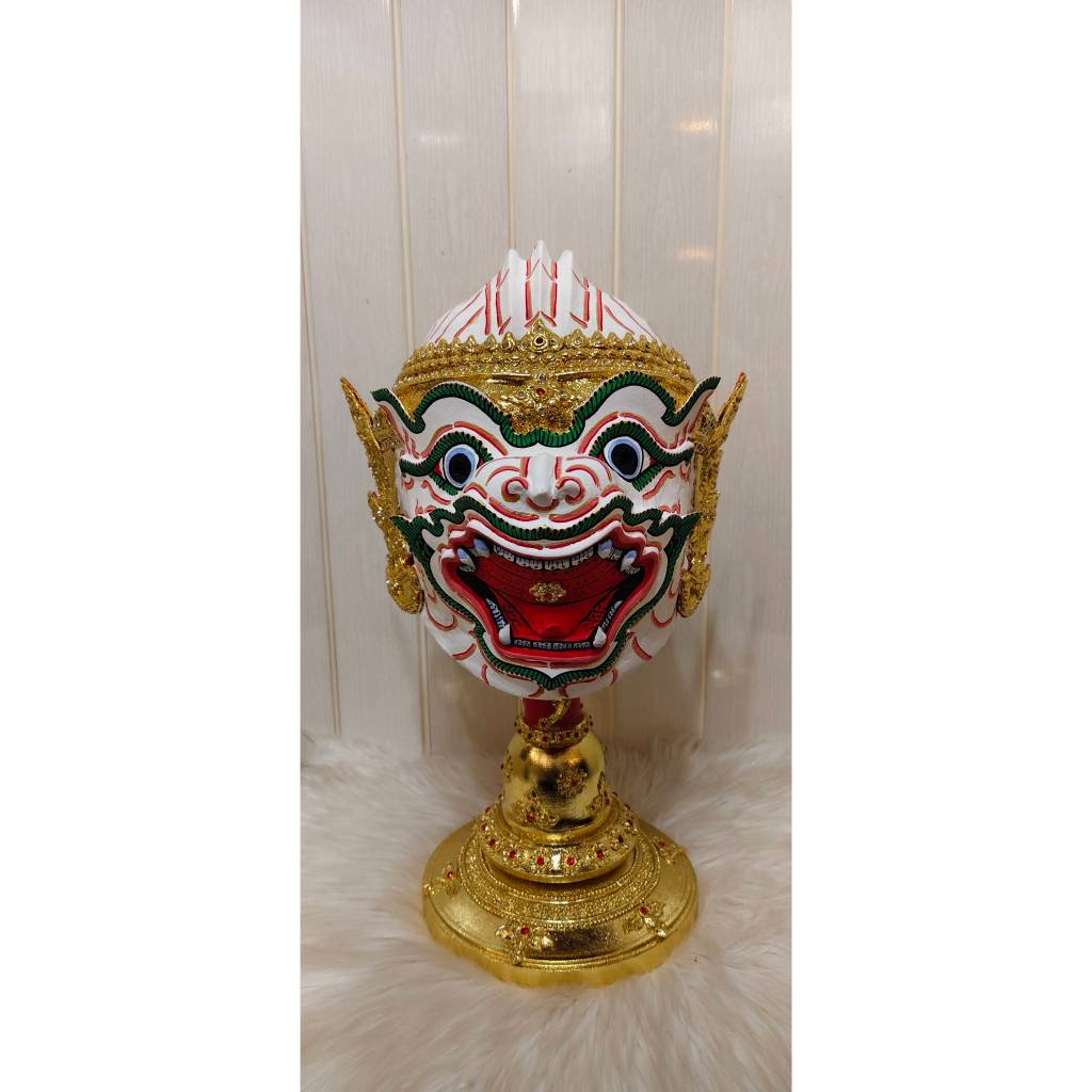 หัวโขน หนุมาน รามเกียรติ์ ขนาดสวมหัว งานกระดาษ(ไม่ใช่งานหล่อเรซิ่น) ปิดทองเค ประดับเพชรคริสตัล พร้อมขาตั้งไม้สีแดงฟรี