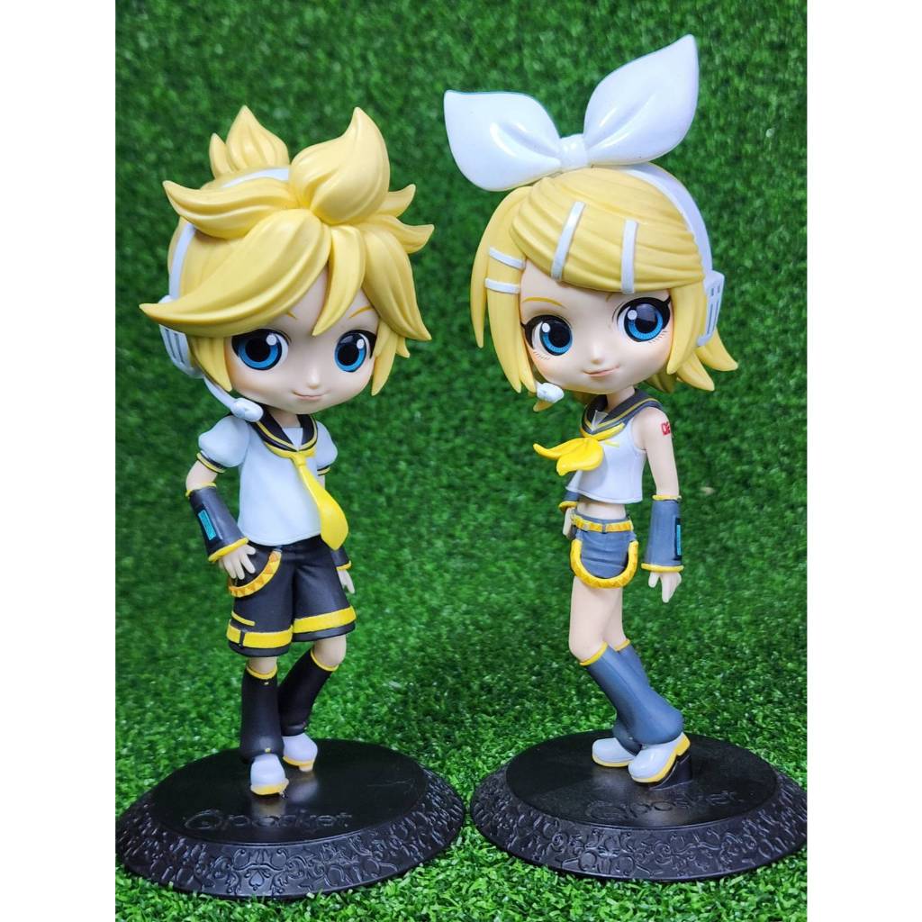 ฟิกเกอร์ Bandai Q Posket ของ Kagamine Rin&Kagamine Len ตัวละครคู่จากซอฟต์แวร์โวคาลอยด์ (Vocaloid). 1