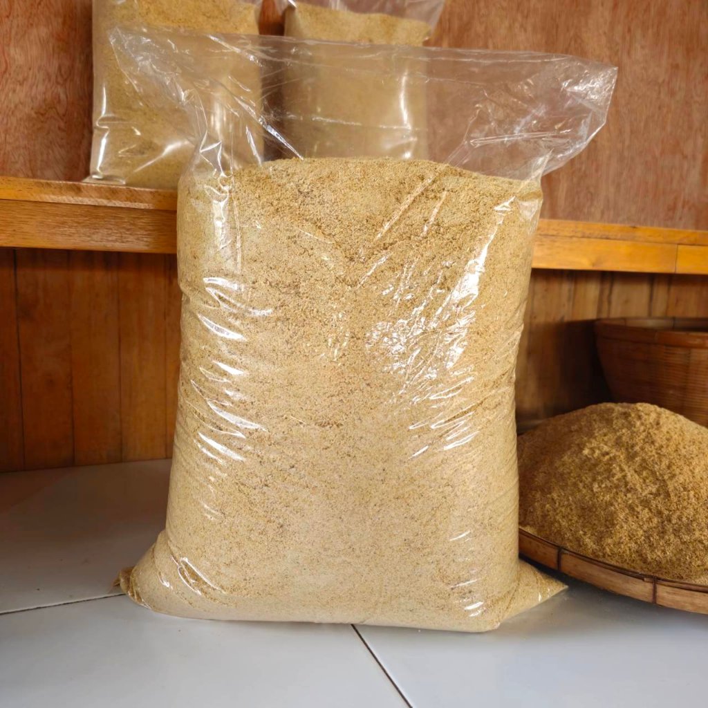 รำละเอียดกลาง รำอ่อน รำข้าว บรรจุขนาด 5 กิโลกรัม