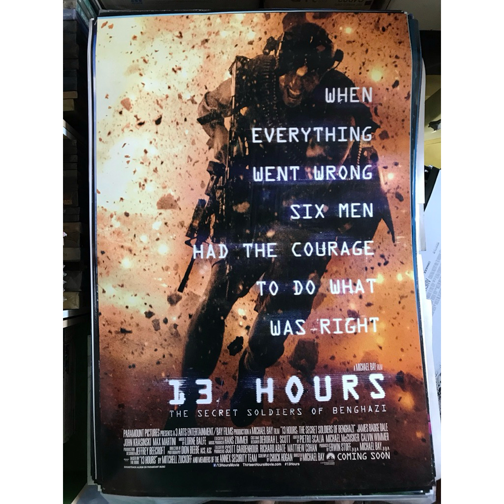 13Hours (13 ชม. ทหารลับแห่งเบนกาซี) โปสเตอร์ภาพยนตร์