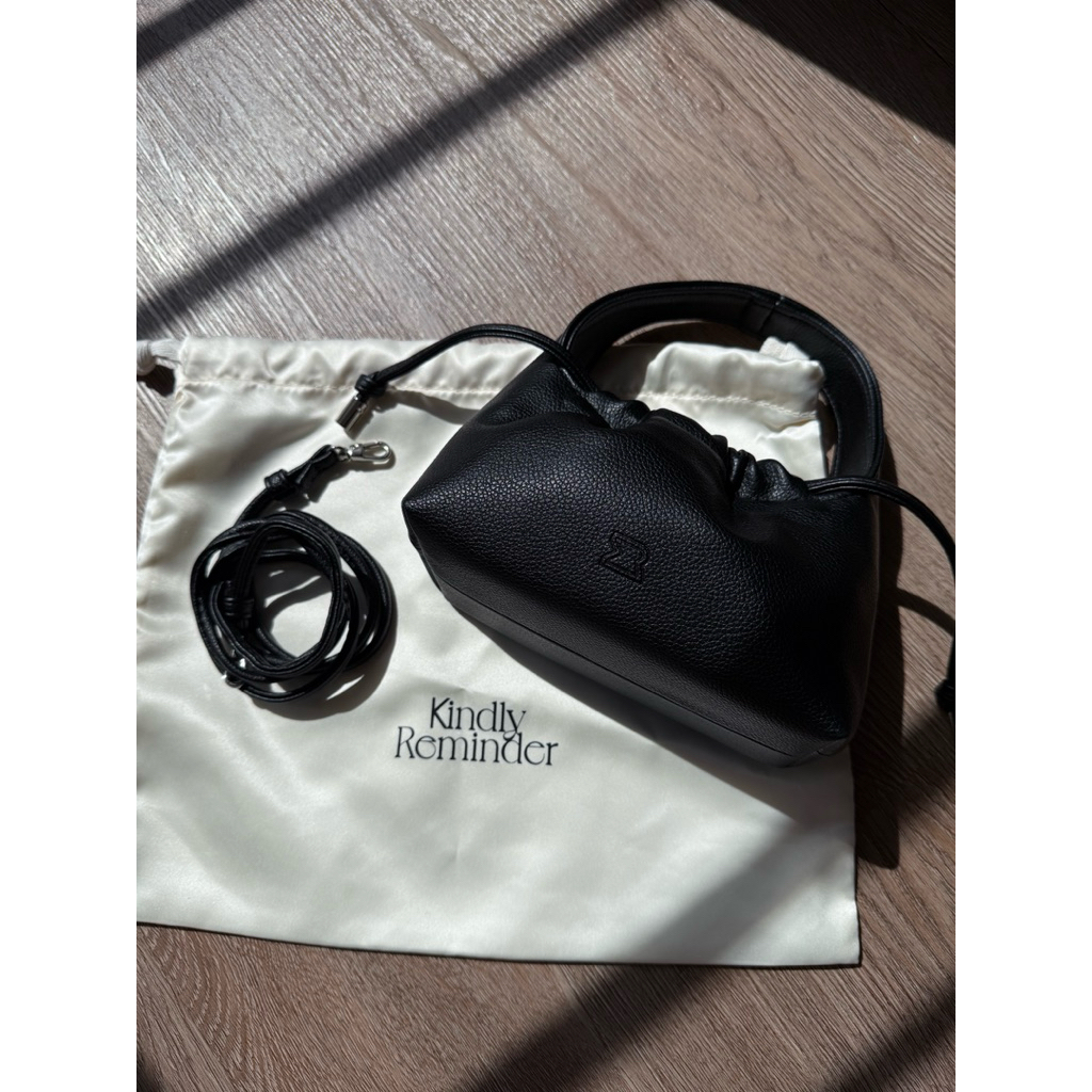 Kindly reminder mini jennie bag [used once]