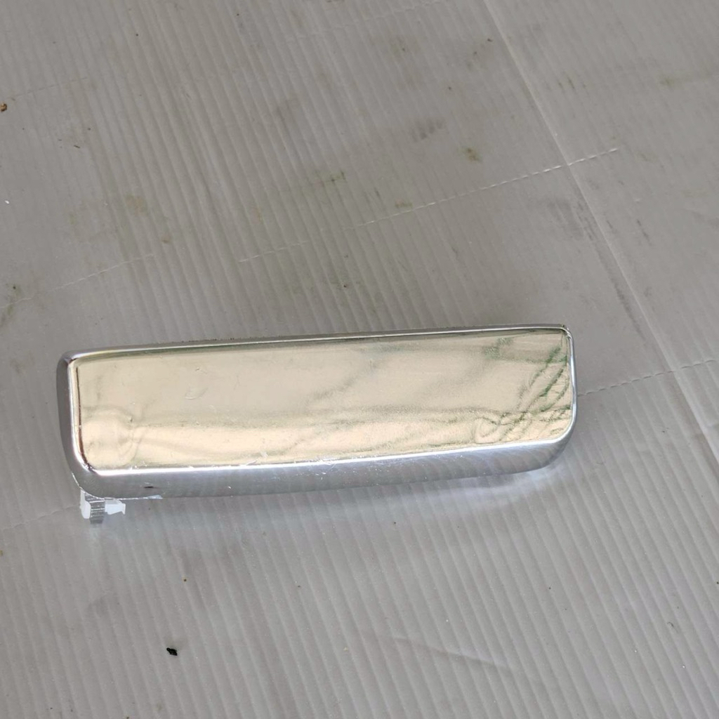 มือเปิดประตู รถแมคโคร ด้านนอก SK60-3  SK100-3  SK120-3  SK200-3