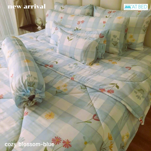 At Bed ชุดผ้าปูและผ้านวม ผ้า Bamboo 100% 1000 เส้นด้าย ลาย cozy blossom-blue thumbnail 7