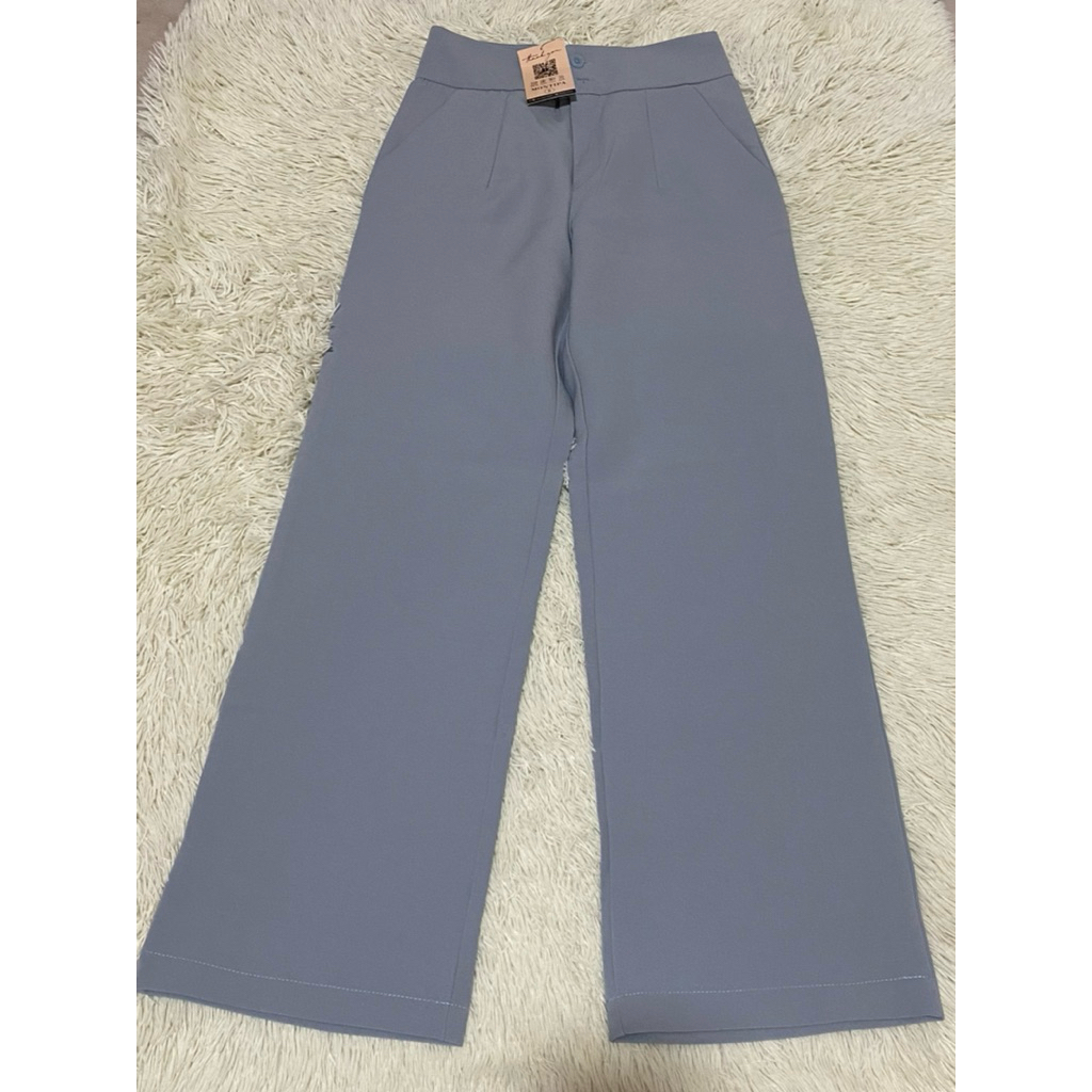 กางเกงขายาวMontipa ผ้าดี มือหนึ่งป้ายห้อย