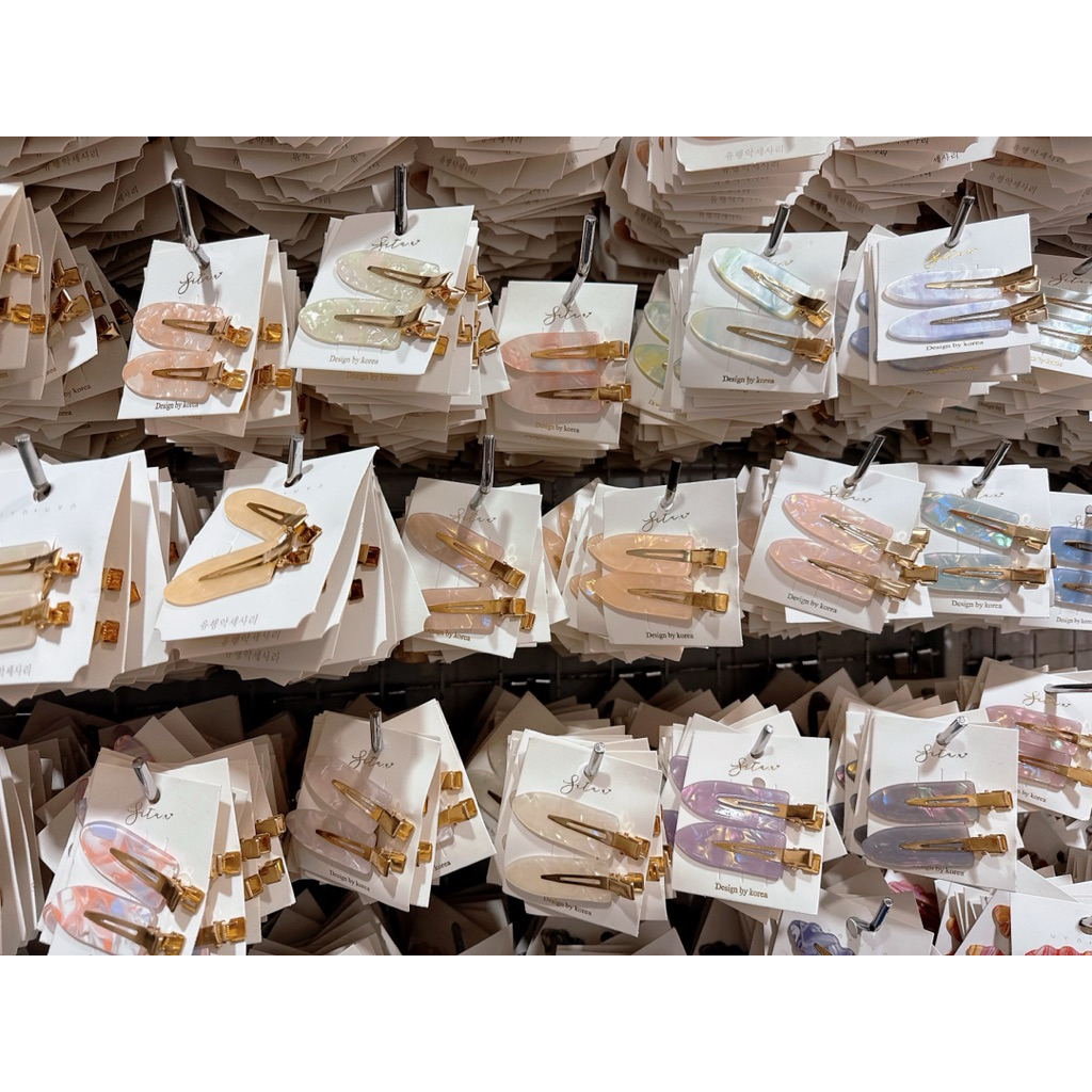 🥨 ขายส่ง กิ้บเตารีด 10 แผง ( 20 ตัว ) งานสวยเหมาะสำหรับเอาไปติดผม ติดชื่อ Diy