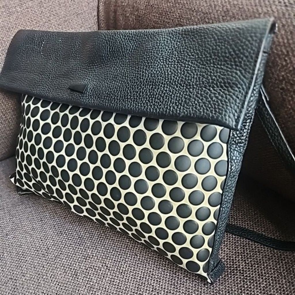 กระเป๋าหนัง Rouge_lounge