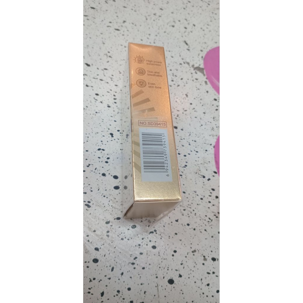 SADOER BB GOLD SNAIL Full-band Sun Protection SPF50 PA+++ ครีมกันแดด