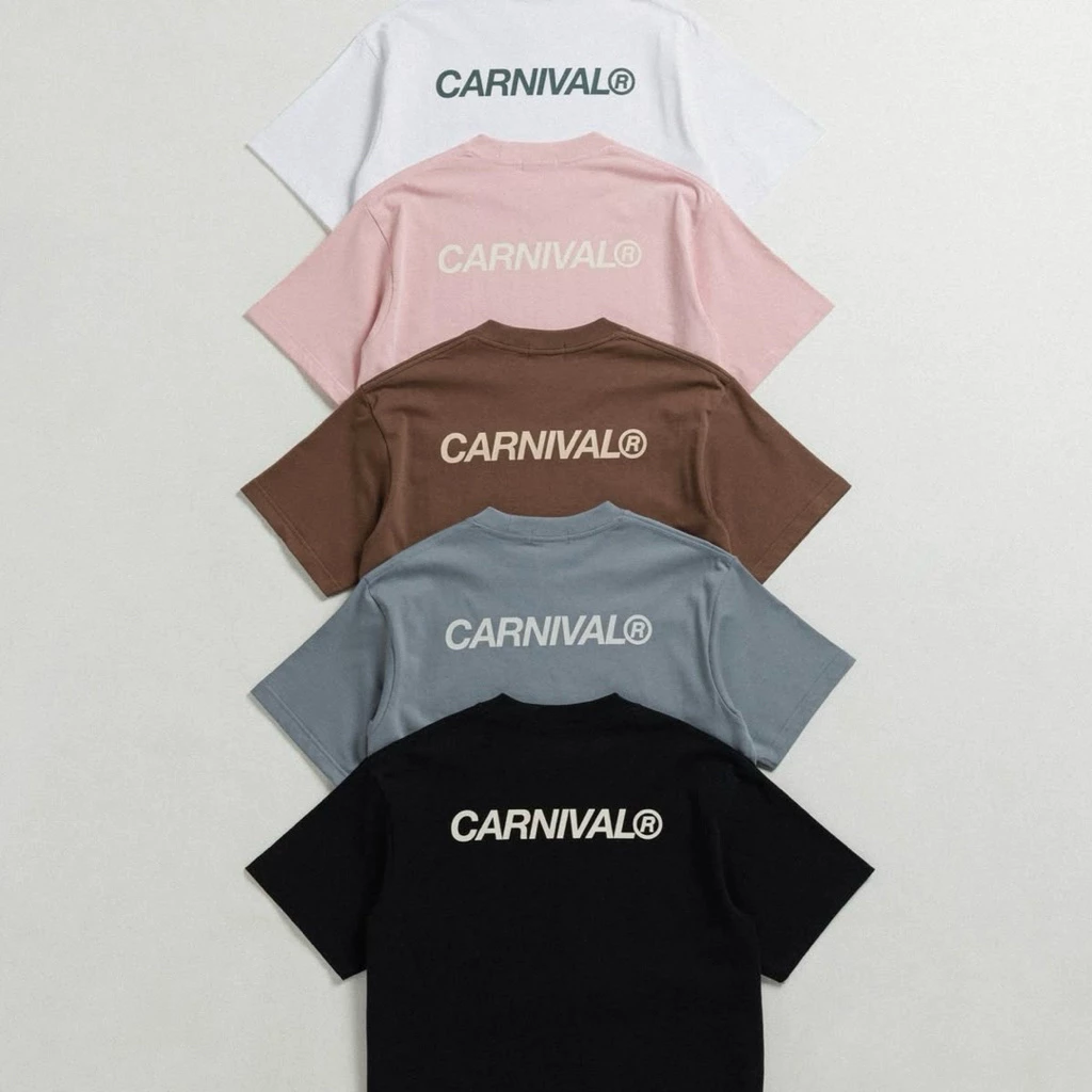 [พร้อมส่ง ของแท้💯%] เสื้อยืด CARNIVAL CLASSIC LOGO BOXY T-SHIRT