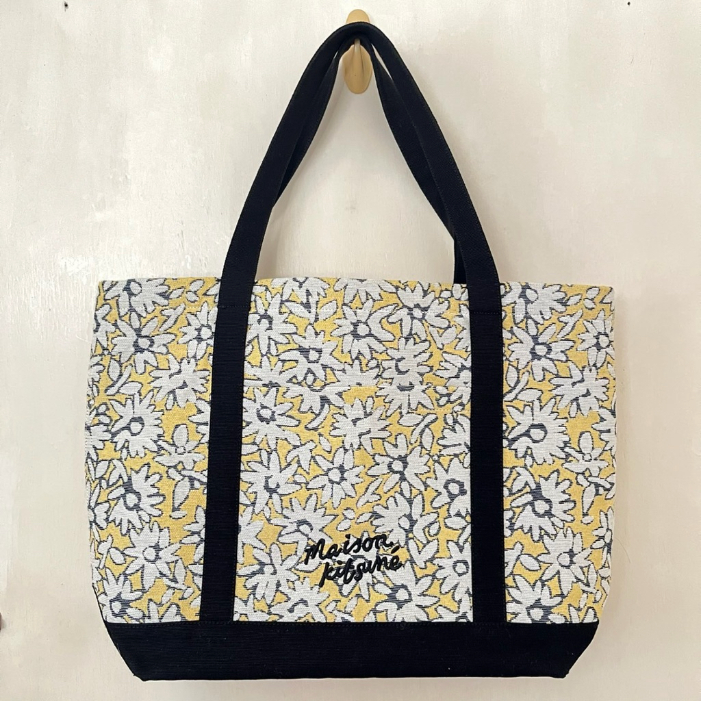 กระเป๋า Maison Kitsune Tote bag - Daisy