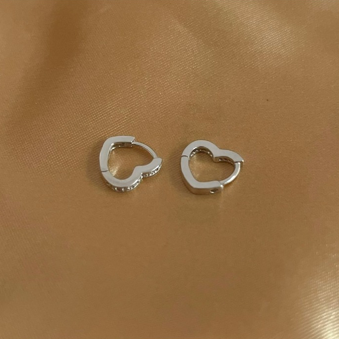 393-littlegirl gifts-Heart-shaped hoop earrings ต่างหูห่วง เหมาะสำหรับคนแพ้ง่าย