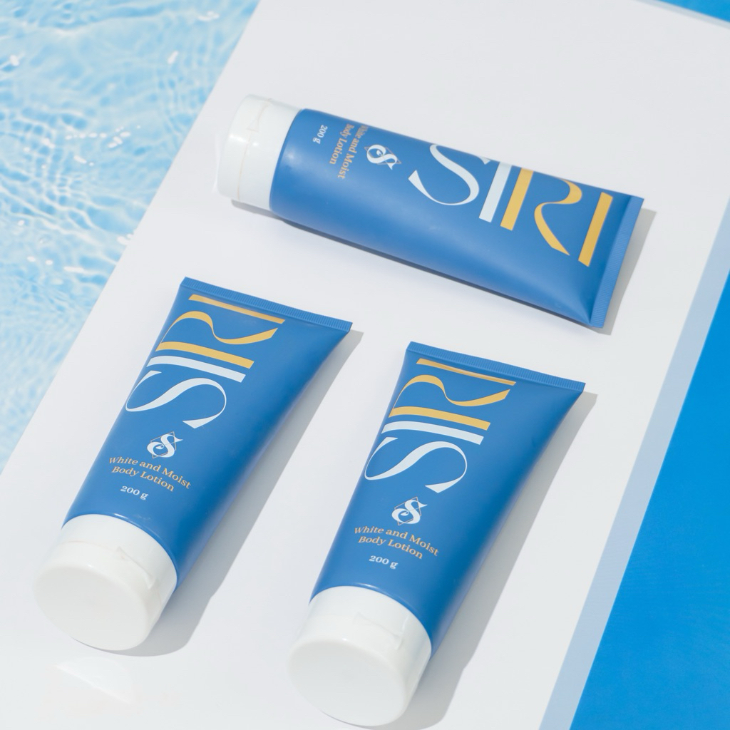 👉 3 แถม 1 👈 Siri white, and moist body lotion
