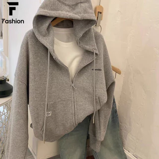 【โปรโมชั่น 24ชม.】แจ็คเก็ตสปอร์ตมีฮู้ด Unisex กันลม กันหนาวเบาๆ เนื้อผ้าดี ใส่สบาย ถูกแบบที่ไม่ต้องคิด
