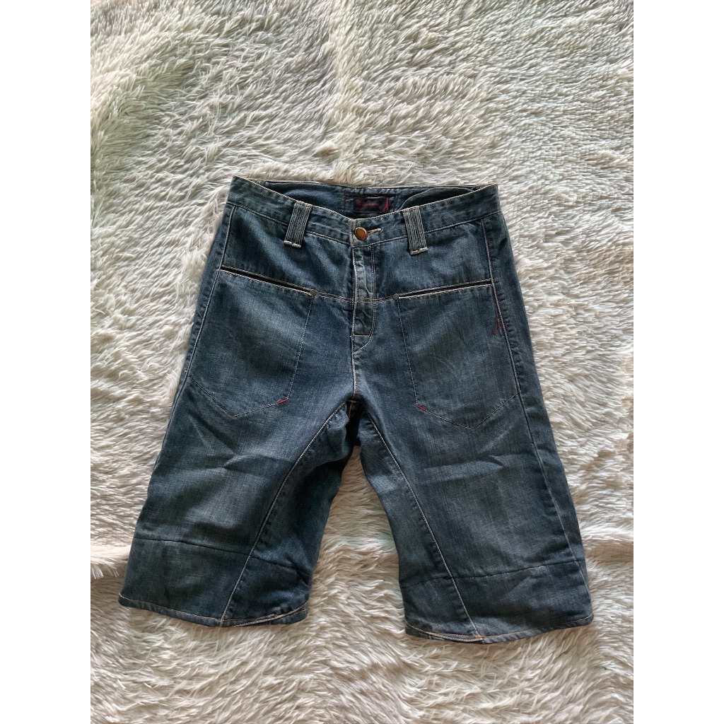 กางเกงยีนส์ขาสั้นลิวายย,Evisu 30