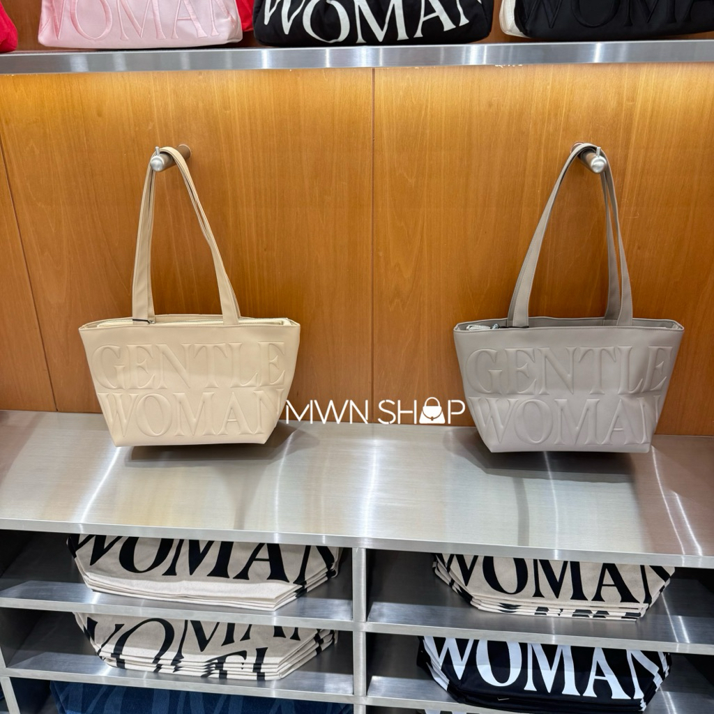 Gentlewoman กระเป๋า daily shoulder bag มีโค้ดลด30% พร้อมถุงกระดาษ ของแท้จากชอป