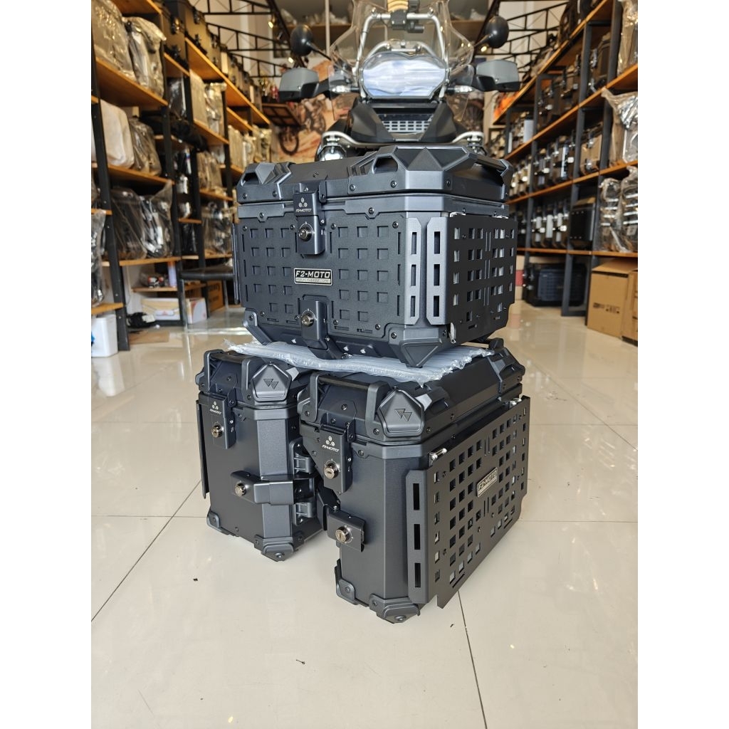 ปิ๊บF2moto หลบท่อ37-32 ปิ๊บข้างไม่รวมแร็ค ปิ๊บ3ใบไม่รวมแร็ค