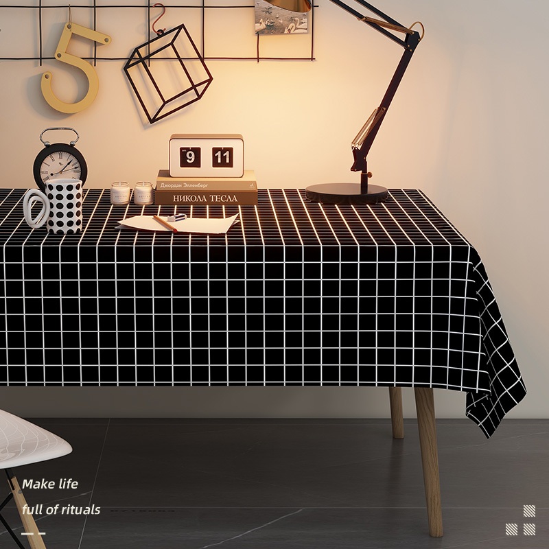 ผ้าปูโต๊ะทำงาน PVC กันน้ำ กันลาย มินิมอล สีขาว-ดำ ตาราง ลักษณะเรียบง่าย ช่วยเพิ่มโฟกัส ทำงานได้เร็วขึ้น