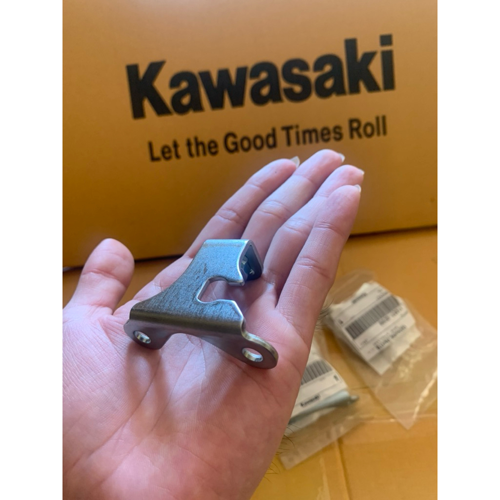 ขายึดป้ายเบอร์KLX140G,KLX140RF